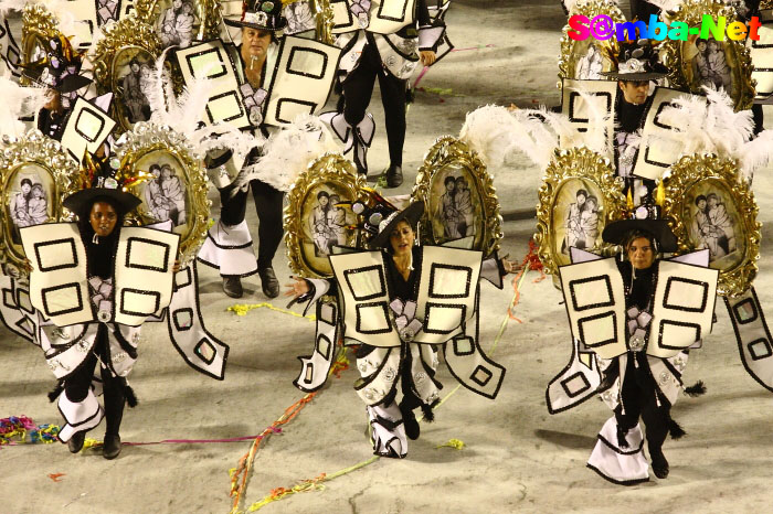 Unidos do Viradouro - Carnaval 2012