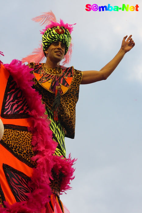 Paraíso do Tuiuti - Carnaval 2011