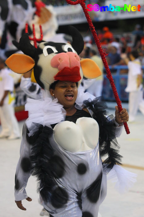 Paraíso do Tuiuti - Carnaval 2011