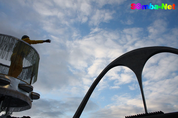 Paraíso do Tuiuti - Carnaval 2011